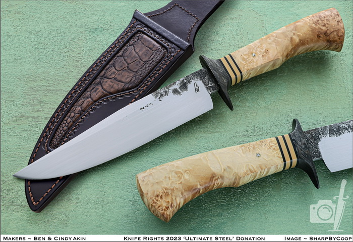 JERO Hunter Knife Set With Camo Scabbard